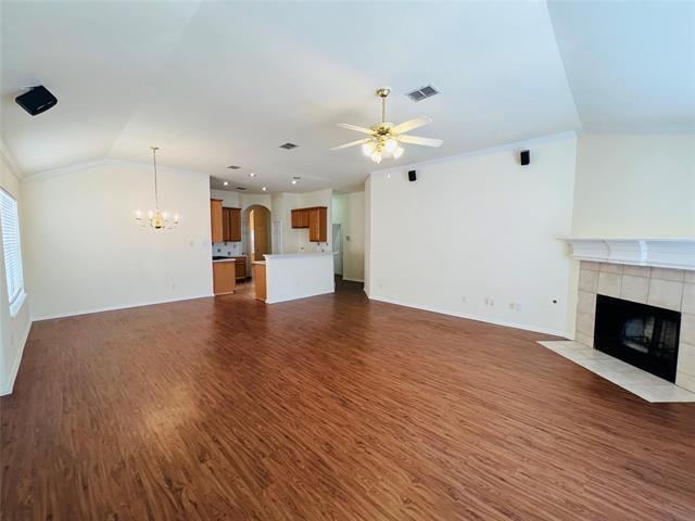 Building Photo - 6109 Apache Dr