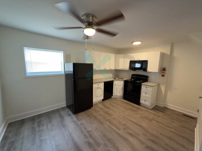 Photo - 7115 Emerson Ave (Upper Darby Township, PA) House