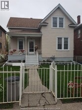 Building Photo - 886 Pillette Rd