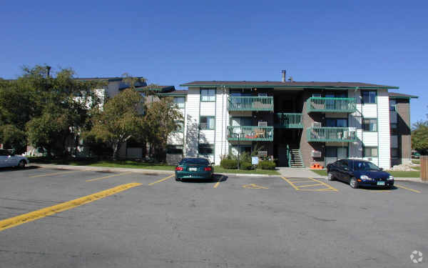 Building Photo - Sheridan Gardens Apartments