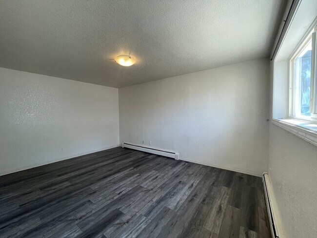 Foto del edificio - 431 Judith Rd