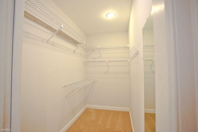 Foto del edificio - 4 br, 4.5 bath House - 3231 Wallingford Lane