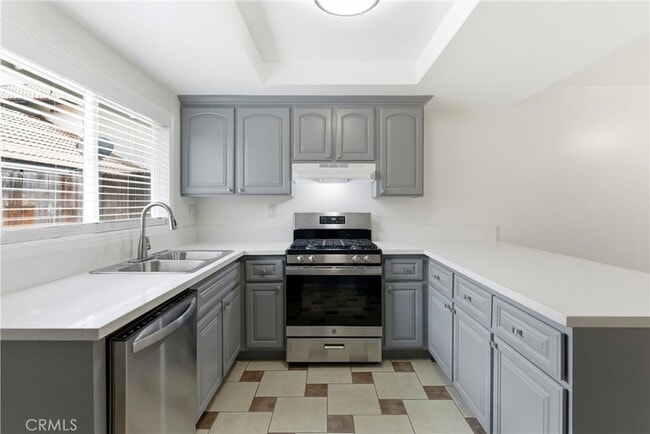 Photo - 7082 Heil Ave Townhome