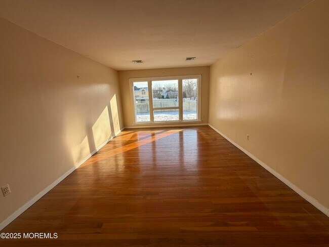 Foto del edificio - 550 Wall St