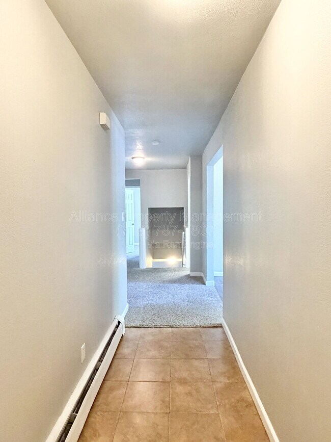 Foto del edificio - 2528 Tremont St