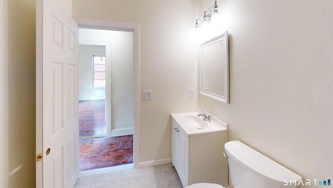 Photo - 736 Main St House