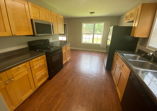 Foto del edificio - 3 BD/2 BA