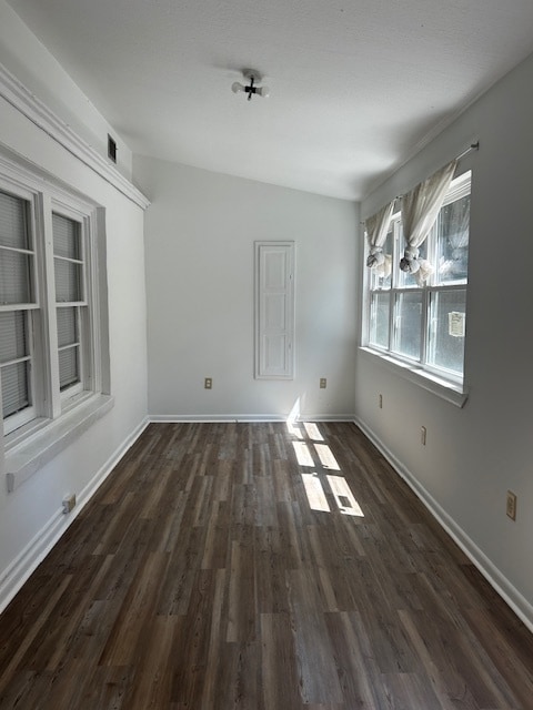 Photo - 610 Mamie St House