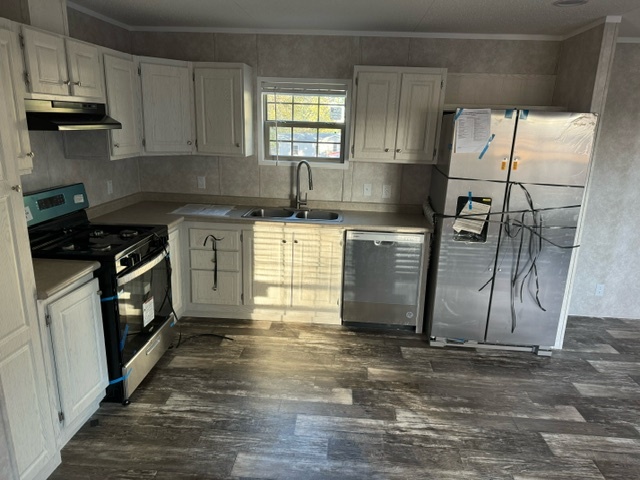 Building Photo - 414 Abens Ave
