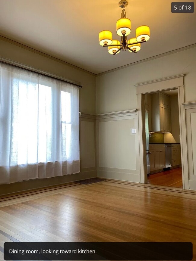 Building Photo - 2207 4th Ave N