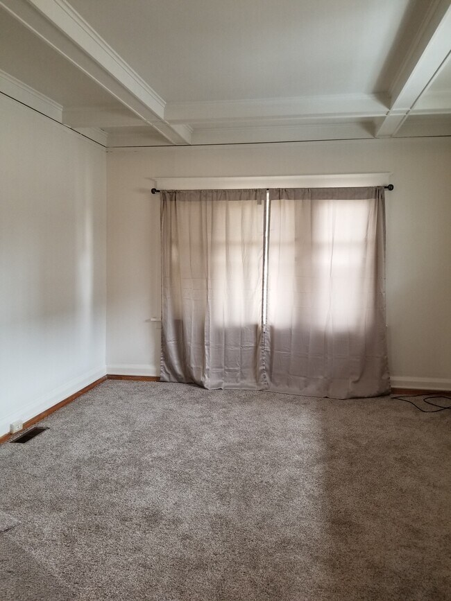 Foto del edificio - Triplex