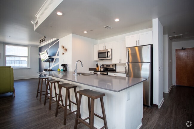 2BR, 2BA - 1492SF - B25U - Historic Electric Building