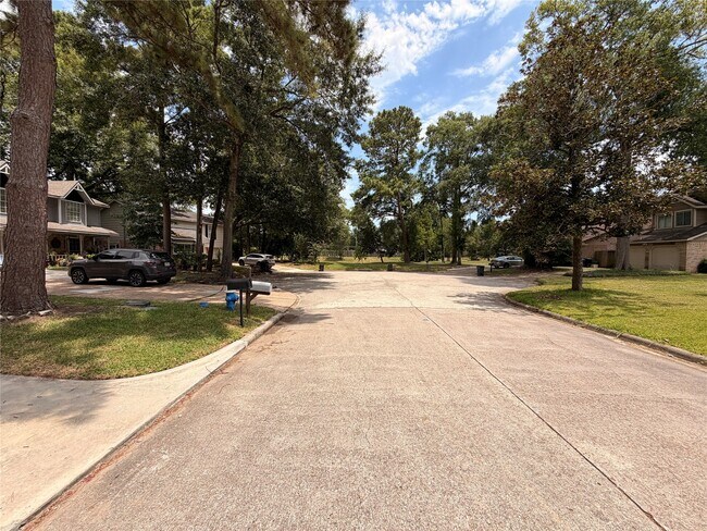Building Photo - 3227 Glade Springs Dr