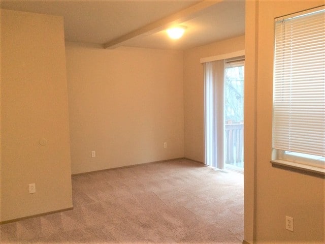 Building Photo - 16969 SW Cashew Way