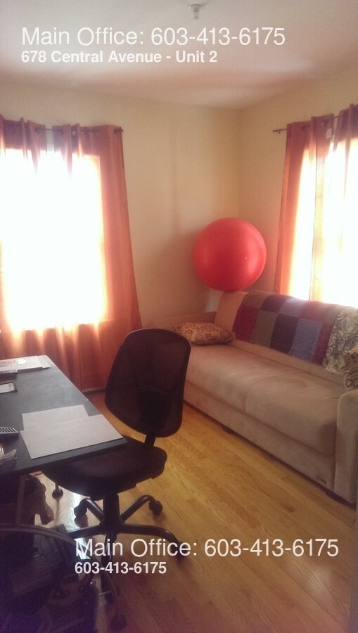Foto del edificio - 678 Central Ave