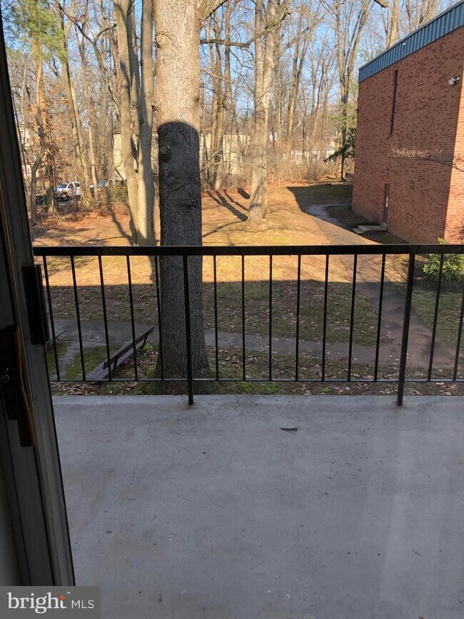 Building Photo - 120 N Bethlehem Pike