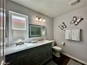 Building Photo - 41 Stone Cress Dr