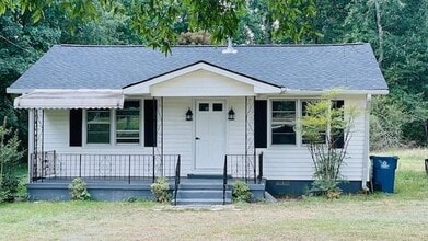 Building Photo - 1121 Harbins Rd