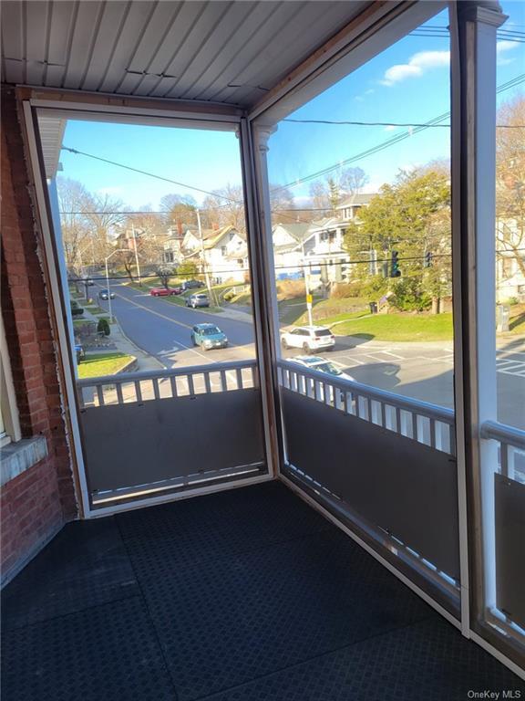 Building Photo - 18 Innis Ave