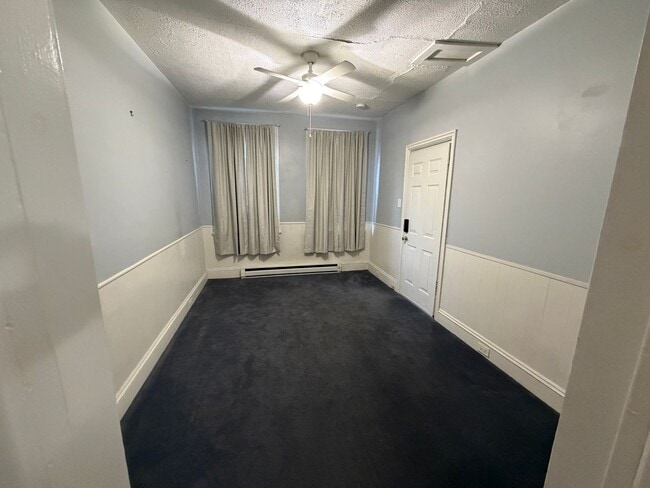 Foto del edificio - 49 S Bedford St