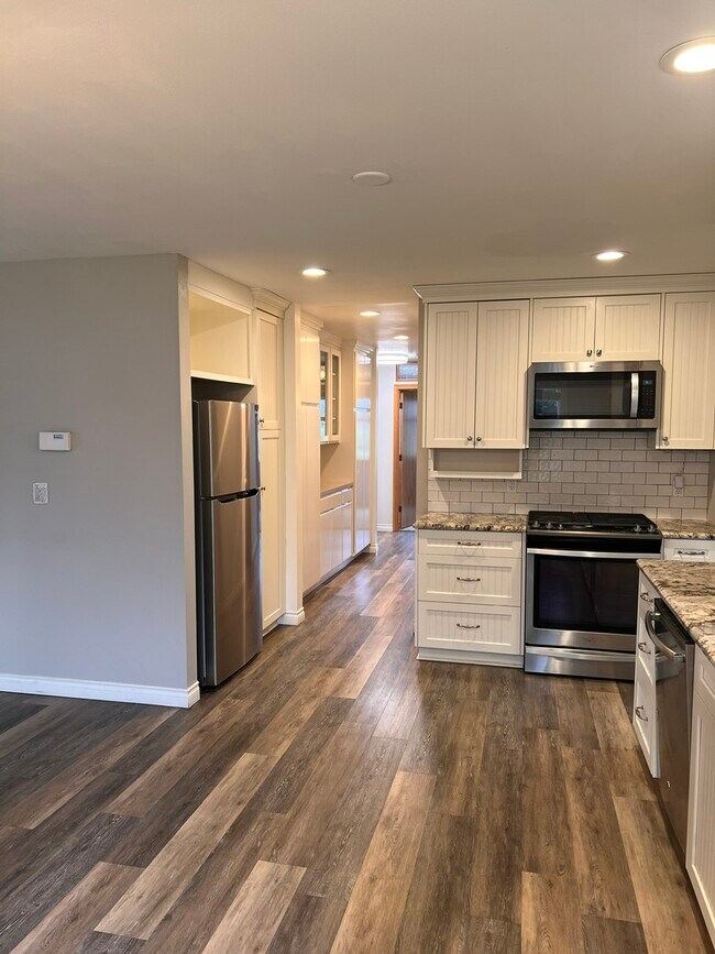 Cocina - 430 Douglas St SE