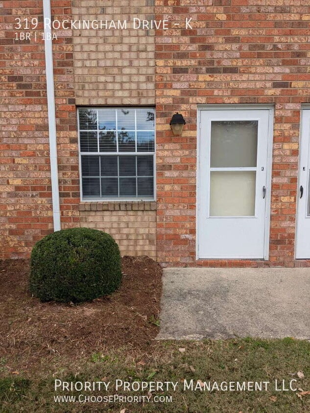 Primary Photo - 319 Rockingham Dr