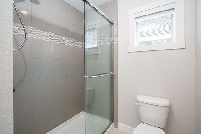 Photo - Desirable Salmon Creek Home Located in Lux...