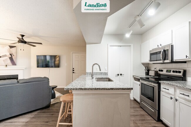 Building Photo - 2501 Oak Hill Cir