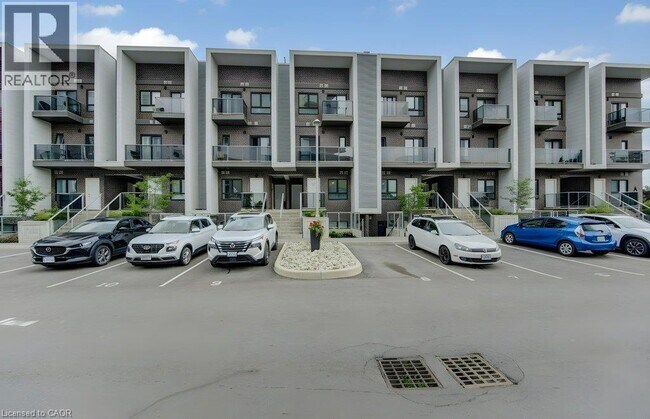 Photo du bâtiment - 1430 Highland Rd W