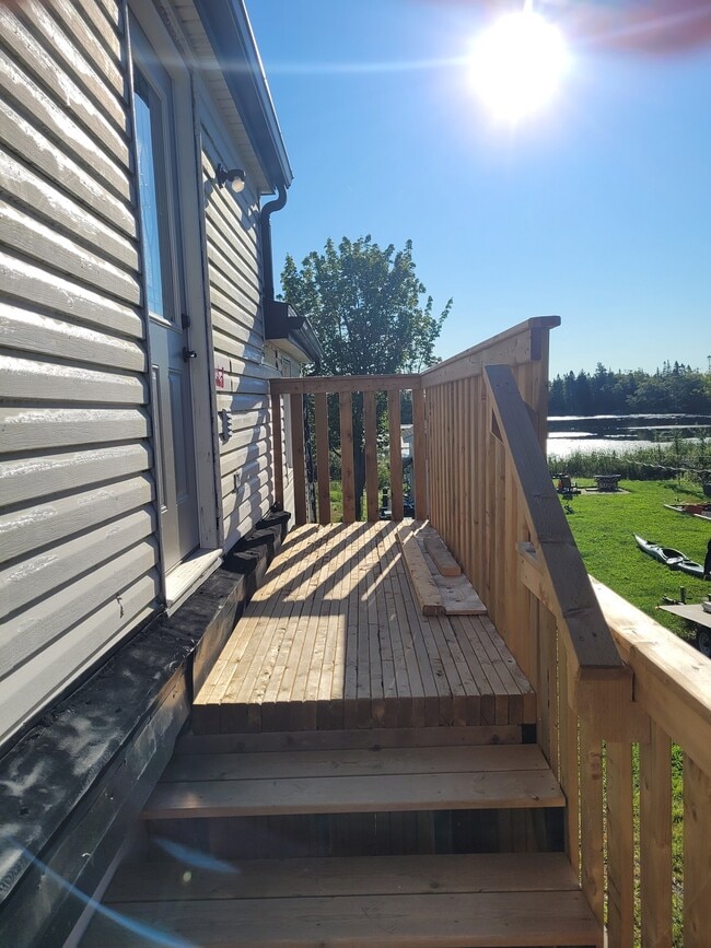 Building Photo - 748 Old Sambro Rd
