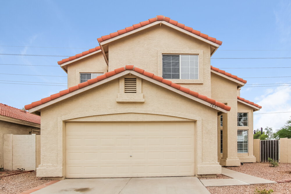 Foto principal - 7841 W McRae Way