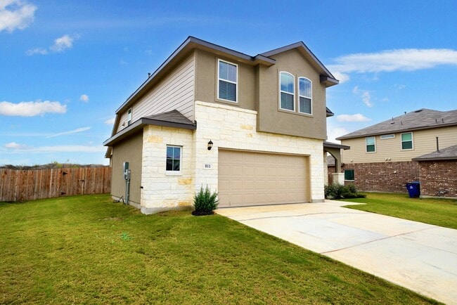 Building Photo - Stunning New Cibolo Home Now Available in Steel Creek - Realtor Commission: $500
