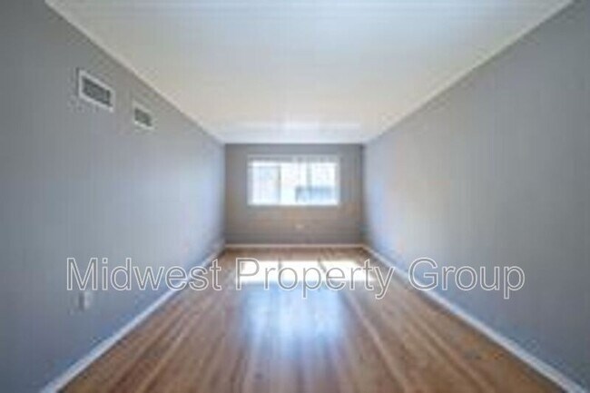 Foto del edificio - 2507 S Big Bend Blvd