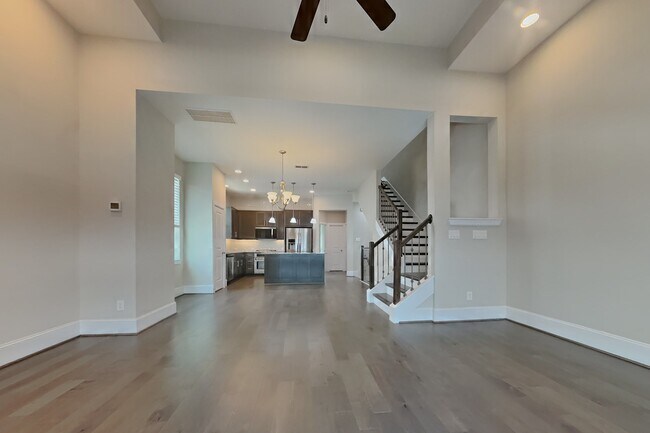 Foto del edificio - 5417 Larkin St