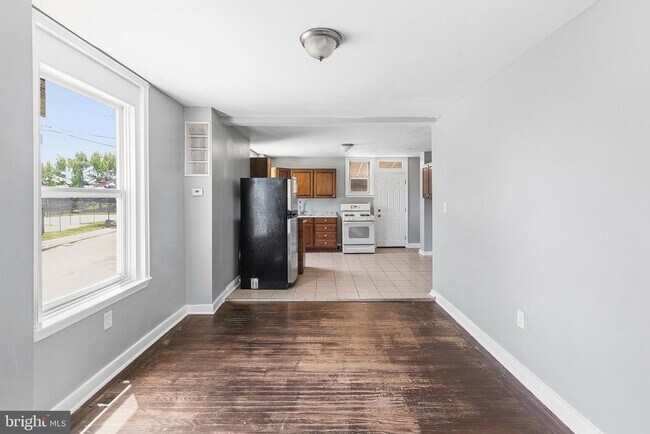 Foto del edificio - 2056 Griffis Ave