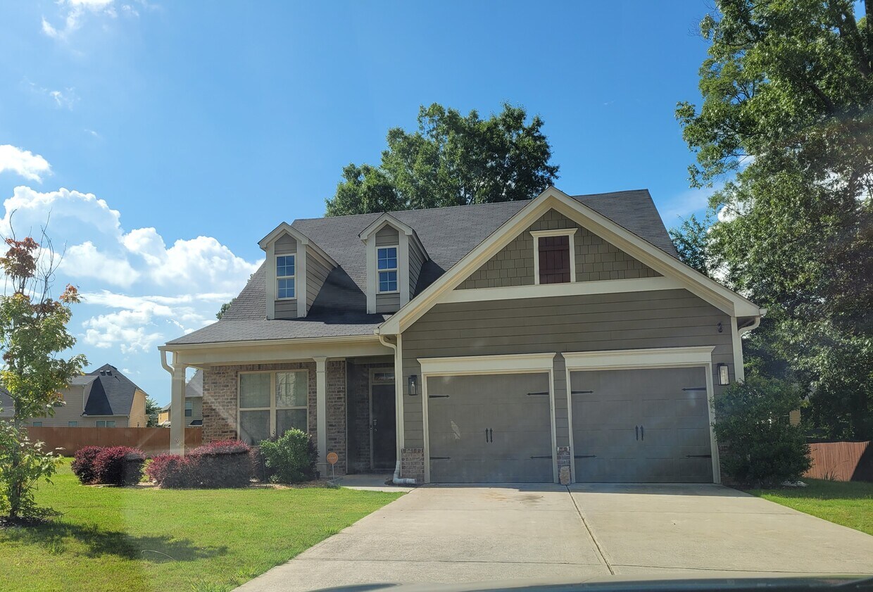 Primary Photo - 1207 Silvercrest Ct SW