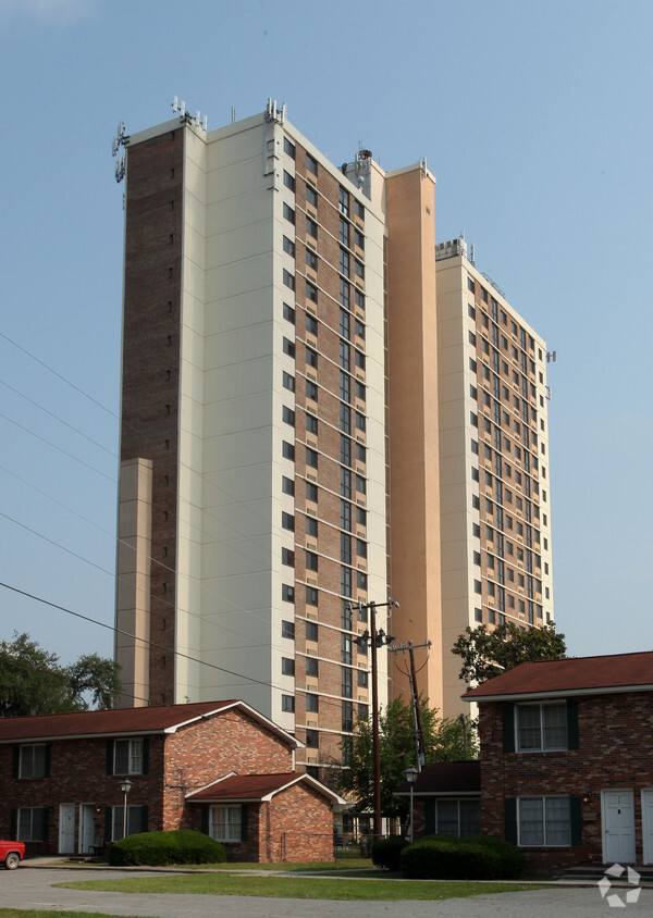 Foto del edificio - Stillwell Towers