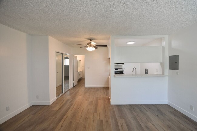 Building Photo - 12255 Burbank Blvd