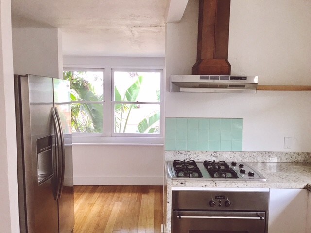 cocina - 2566 S Spaulding Ave