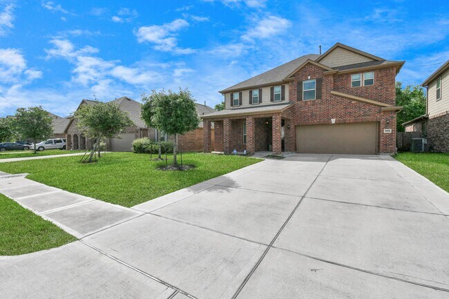 Foto del edificio - 14018 Harmony Ridge Trl