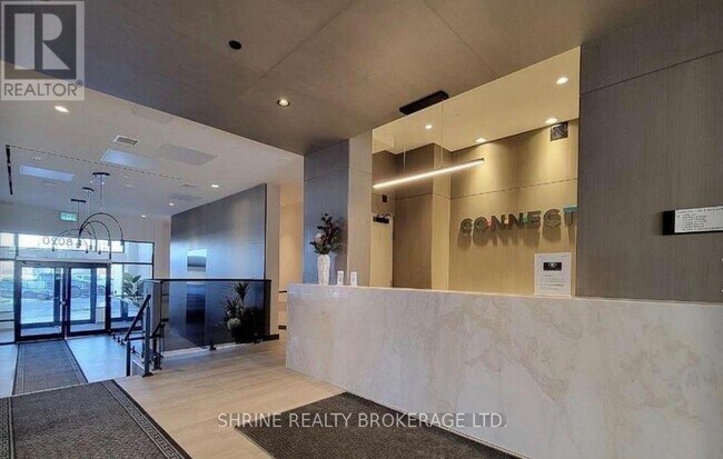 Photo du bâtiment - 8020 Derry Rd