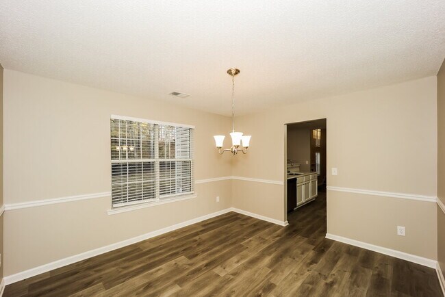 Building Photo - 931 Cascade Crossing