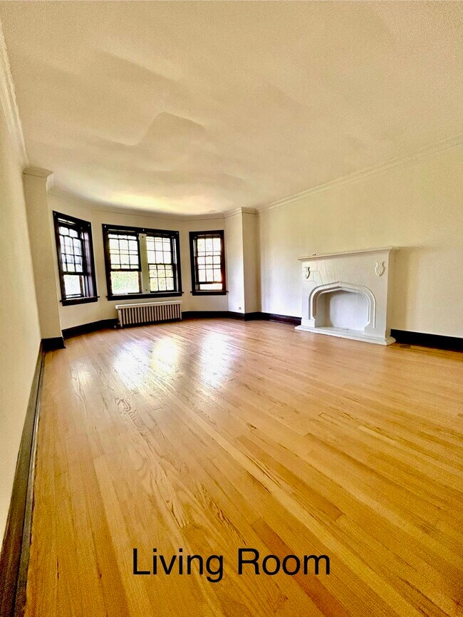 Foto del edificio - 704 S Maple Ave