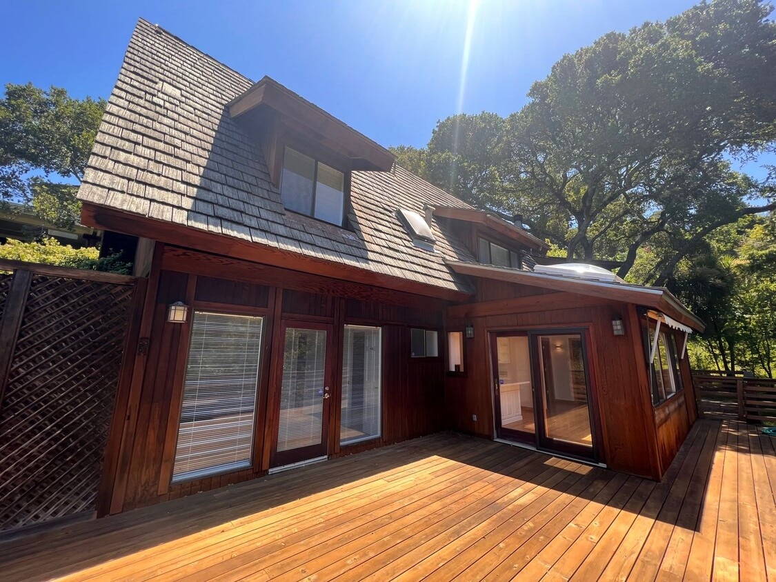 Primary Photo - FOUR BEDROOM THREE BATH PLUS OFFICE UPDATE...