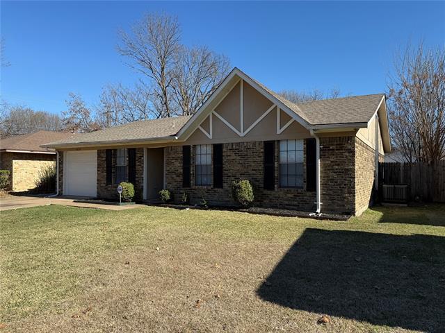 Building Photo - 4804 Chickadee Dr