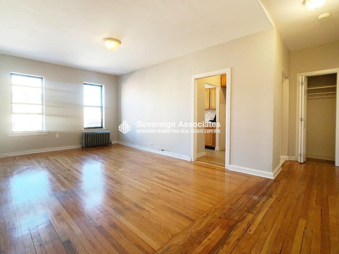 Foto principal - 590 Fort Washington Ave