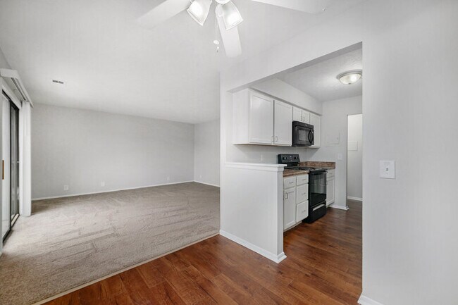 Foto del edificio - 11812 Arbor St