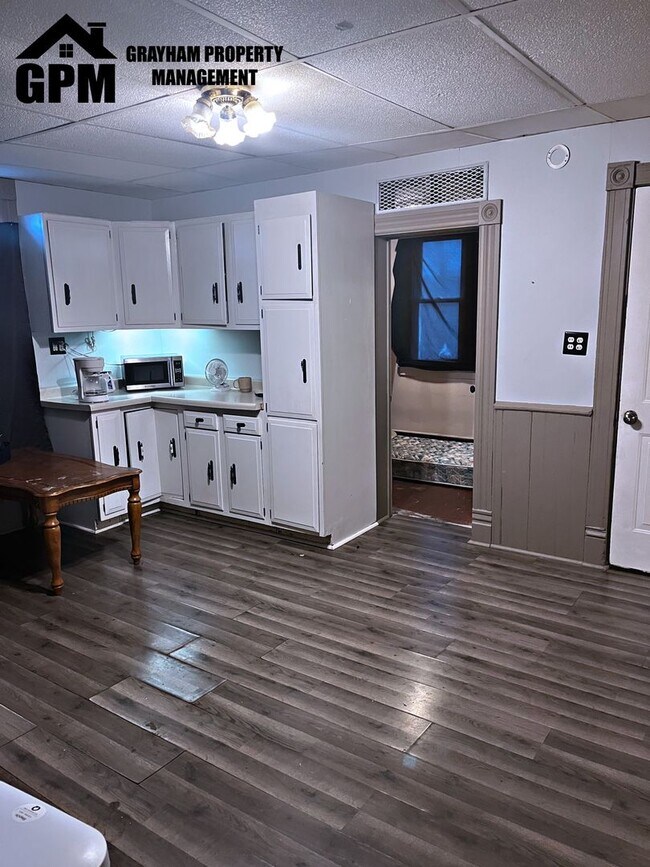 Foto del edificio - 742 N Eddy St