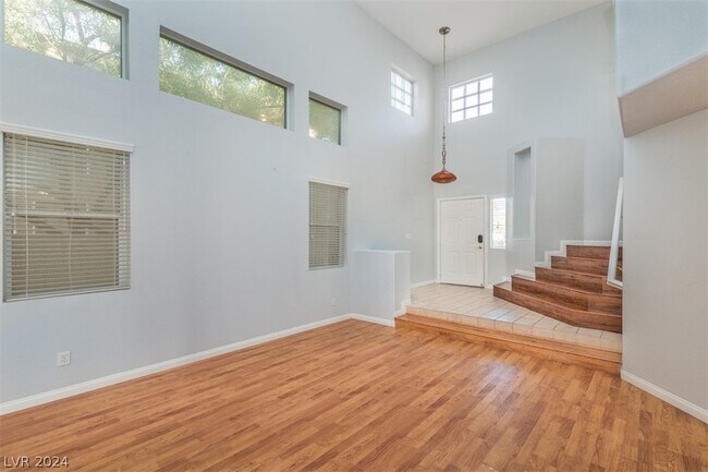 Building Photo - 992 Leadville Meadows Dr