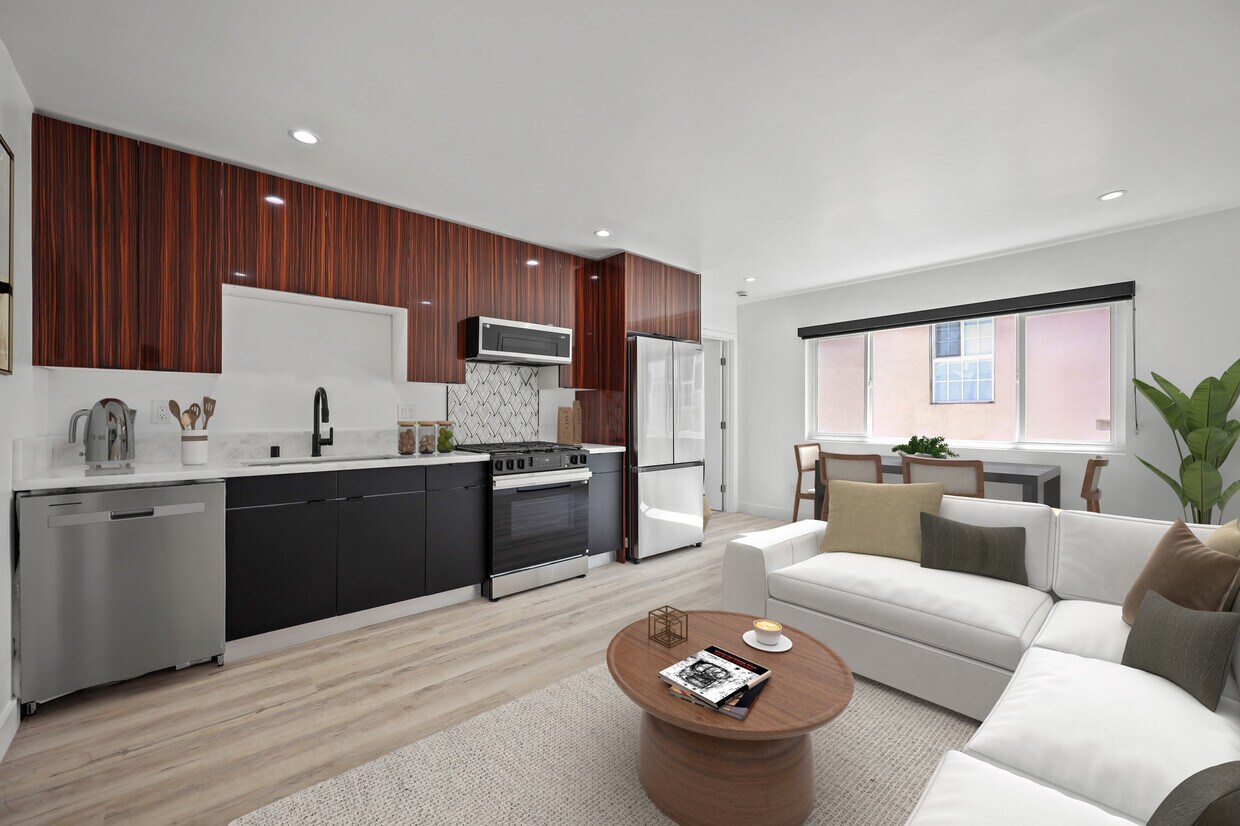 Foto principal - 111 N Normandie Ave